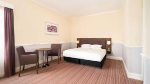 One-Bedroom Suite with Dining Area room in Holiday Inn Rotherham-Sheffield M1Jct.33 an IHG Hotel
