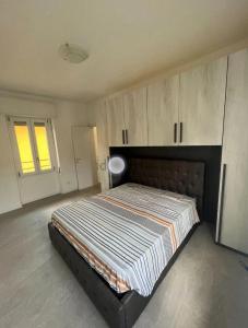 Villetta Garlasco Centro con Giardino