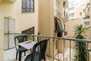 Little house in the city