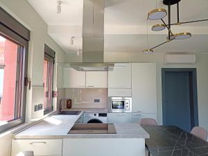 Vibrant BayView Apartment Kotor