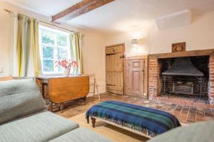 The Old Cottage - Sudbourne, near Orford