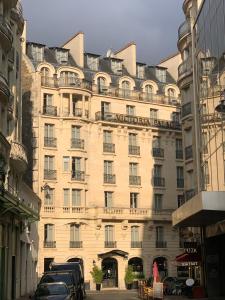 Victoria Palace Hotel