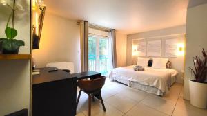 La Parisienne - Spacieux studio avec parking privé