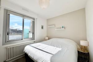 Maisons de vacances Maison cosy renovee - Jardin - 50m des plages : photos des chambres