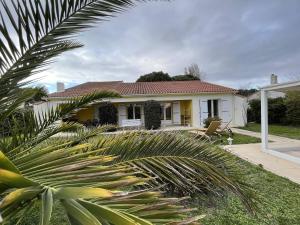 Villas Mais 5 pieces Oleron 10 couchages GRAND-VILLAGE-PLAGE GVO000-125 : Maison 4 Chambres