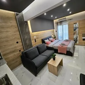 Central 5 Modern Apartment with free parking - Subáshkoï