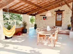 Maisons de vacances Gites nature 14 pers - 7 Ch - Piscine - Dordogne Lot : photos des chambres