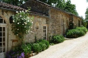 Maisons de vacances Gites nature 14 pers - 7 Ch - Piscine - Dordogne Lot : Maison 2 Chambres