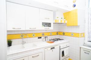 Retro apartment near Tiburtina and Metro B