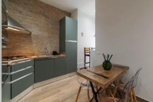 GuestHost - Domus Antoniana - Esquilino