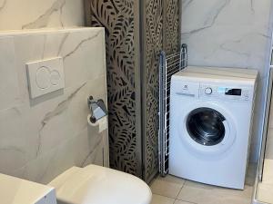 Maison neuve à Le Palais avec WIFI, proche plage - FR-1-418-266