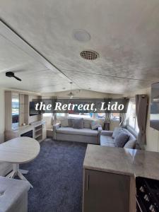 The Retreat Lido Beach