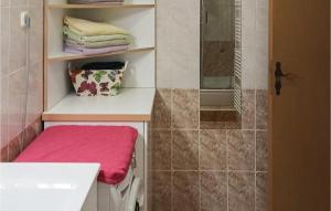 Beautiful Apartment In Zadar With Wifi