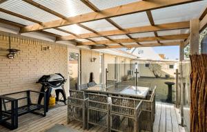 5 Bedroom Nice Home In Blokhus