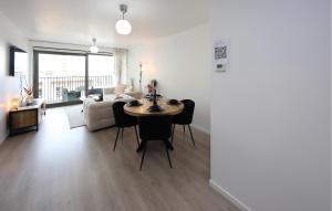 Awesome Apartment In Oostende