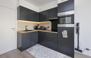 Awesome Apartment In Oostende