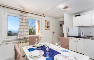 1 Bedroom Cozy Apartment In Kraljevica 