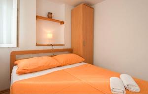 Amazing Apartment In Cizici With Wifi