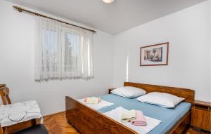 2 Bedroom Awesome Apartment In Selce