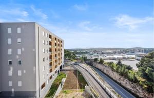 2 Bedroom Cozy Apartment In Sibenik 