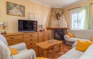 Beautiful Home In El Palmar With Wifi