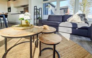 Amazing Home In Den Oever With Wifi