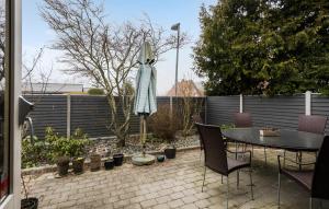 Beautiful Home In Viby Sjælland