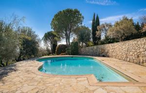 Stunning Home In Tourrettes With Wifi