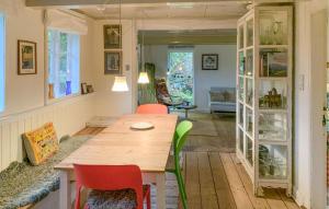 2 Bedroom Stunning Home In Tranekær