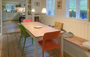 2 Bedroom Stunning Home In Tranekær