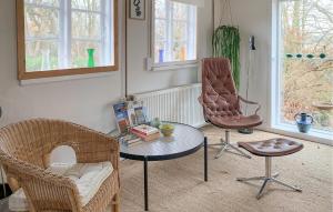 2 Bedroom Stunning Home In Tranekær