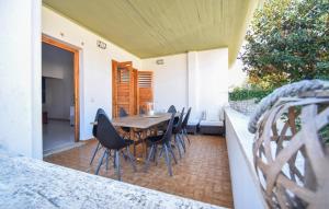 3 Bedroom Gorgeous Home In Lavinio