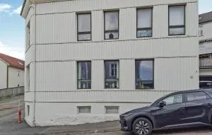 1 Bedroom Gorgeous Apartment In Larvik - 拉尔维克