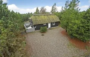 3 Bedroom Cozy Home In Nørre Nebel - Henne Strand