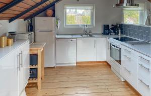 3 Bedroom Nice Home In Væggerløse