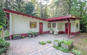 2 Bedroom Nice Home In Maarn