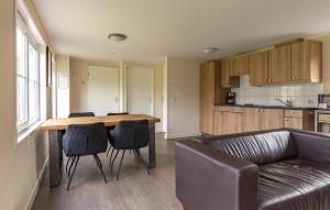 2 Bedroom Stunning Home In Wagenborgen