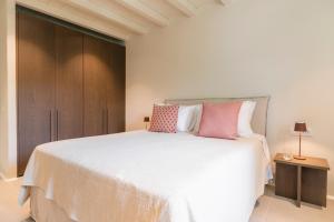 Simple House Mykonos Sunset