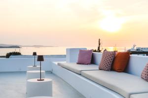 Simple House Mykonos Sunset