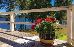 3 Bedroom Gorgeous Home In Årjäng