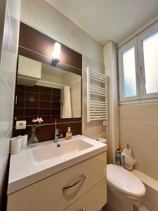 Appartements Rue pietonne - 4 pers - Proche place du marche : photos des chambres