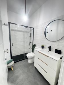 ElenaHost Style & Comfort 5