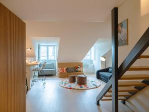 Chic 1BR Duplex wAC Santa Catarina | By Airnest