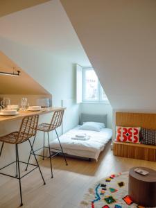 Chic 1BR Duplex wAC Santa Catarina | By Airnest