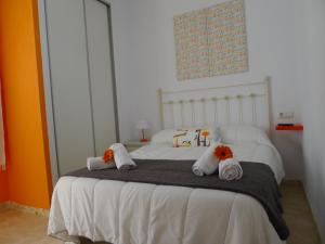 Hostel Conil - Habitaciones con baño privado en el centro de Conil