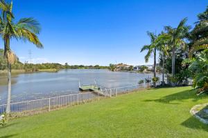 Island Waters Escape