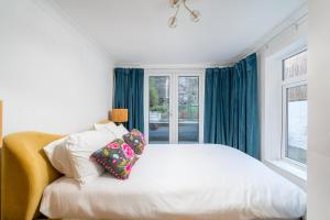 Niru Experience Stylish Garden Getaway