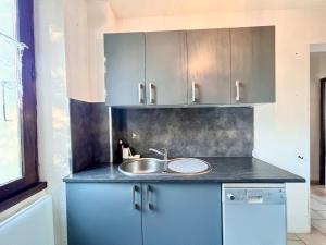 Appartements Spacieux T2 avec balcon : photos des chambres