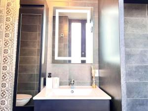 Appartements Spacieux T2 avec balcon : photos des chambres