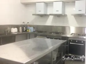 Five 2 Home Backpacker - Mooloolaba